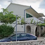Apartment Pasko *