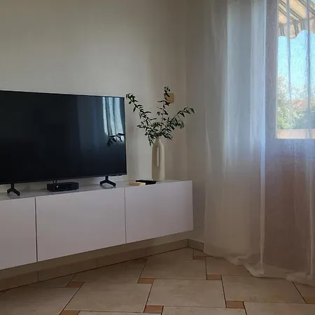 Pasko Apartment *